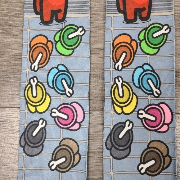 Two Pairs of Unisex Knee High Among Us Novelty Socks One Size - Picture 4 of 16